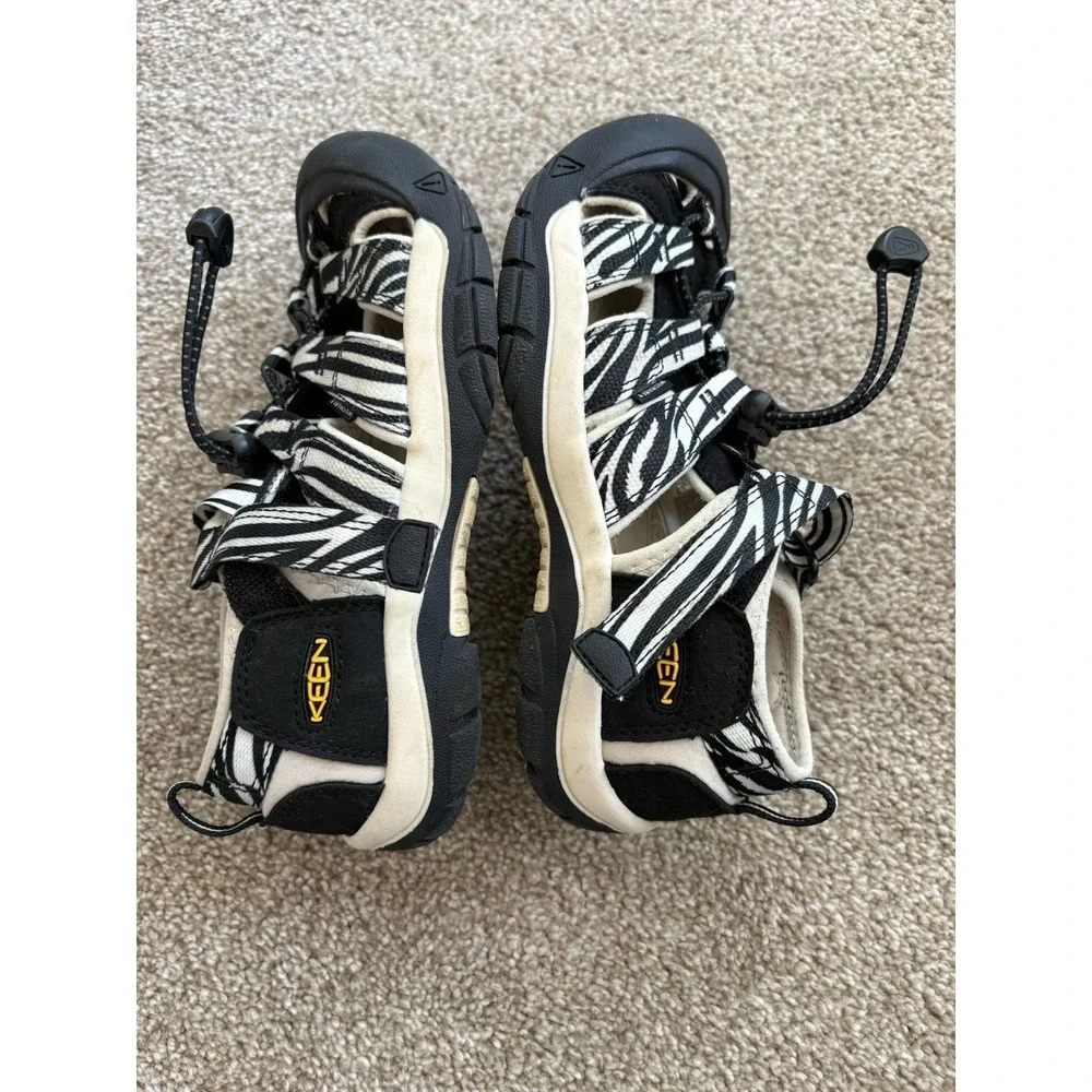 Keen Kids Youth 2 Sandals Sandals Zebra Print Outdoors Hiking Water Gorpcore